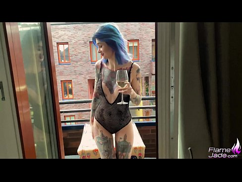 ❤️ Tremenda nena chupando dun trago e fodendo apaixonadamente baixo o ceo aberto ️❌ Vídeo anal en % gl.pornburst.ru %